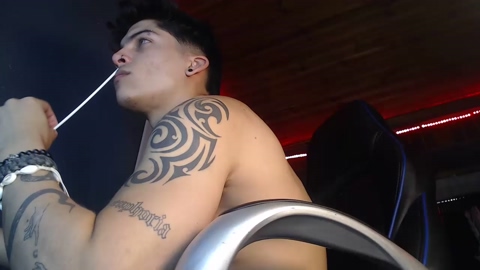 charlie_hotx  16-12-2022
